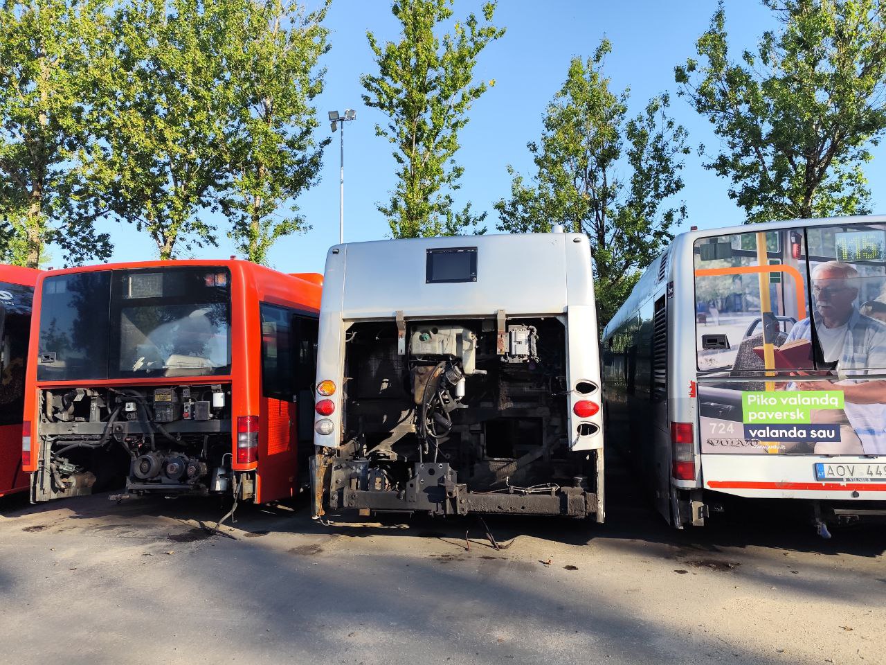 Литва, Volvo 7700 № 721; Литва, Castrosua CS.40 City Versus GNC 12 № 970; Литва, Volvo 7700 № 724
