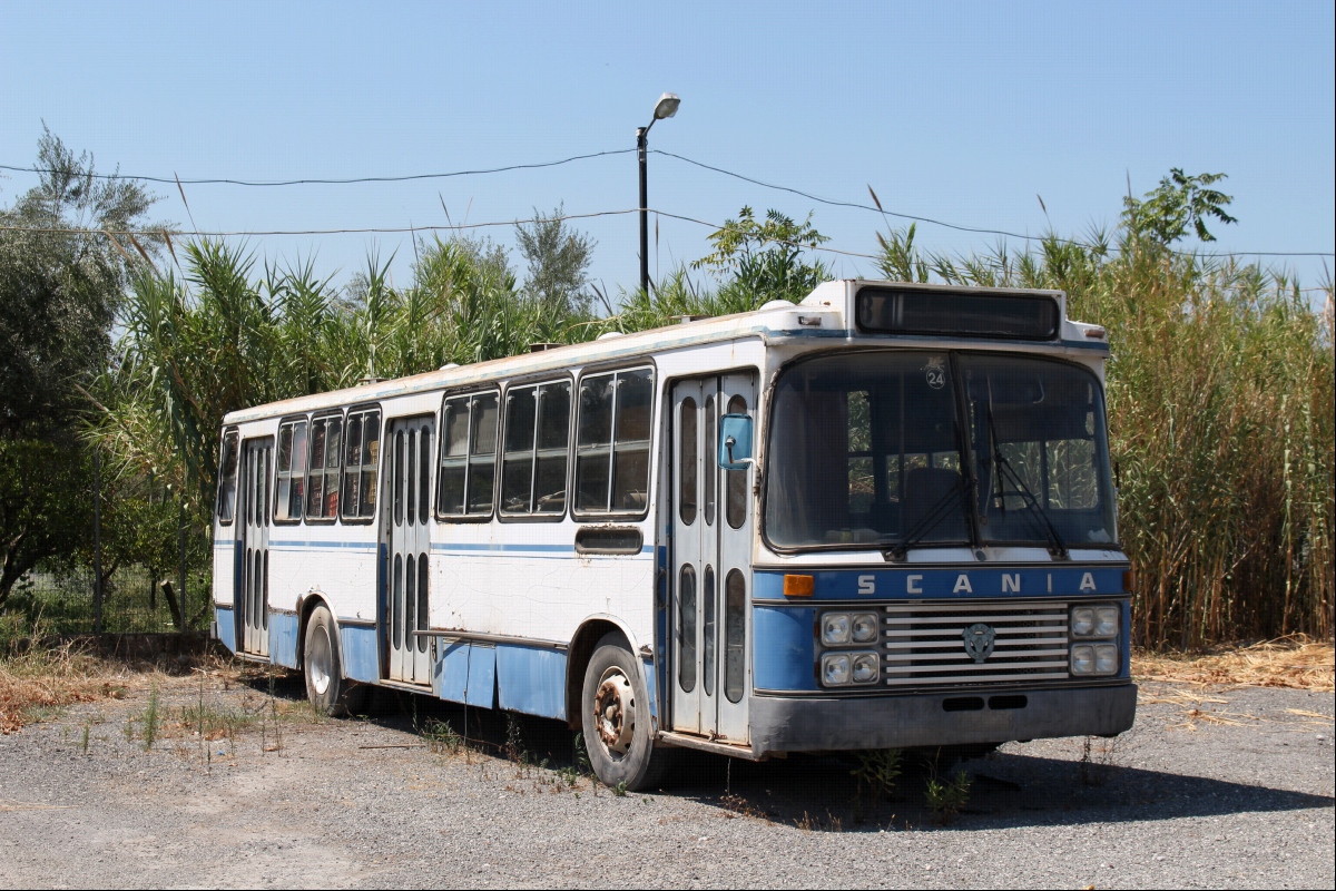 Griechenland, Papadatos Nr. 24; Griechenland — Scrapped and abandoned buses