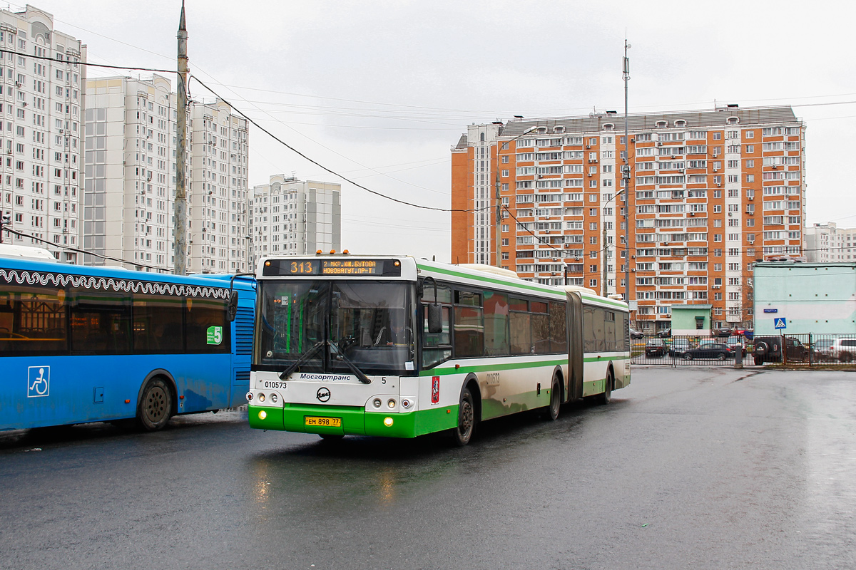 Москва, ЛиАЗ-6213.21 № 010573