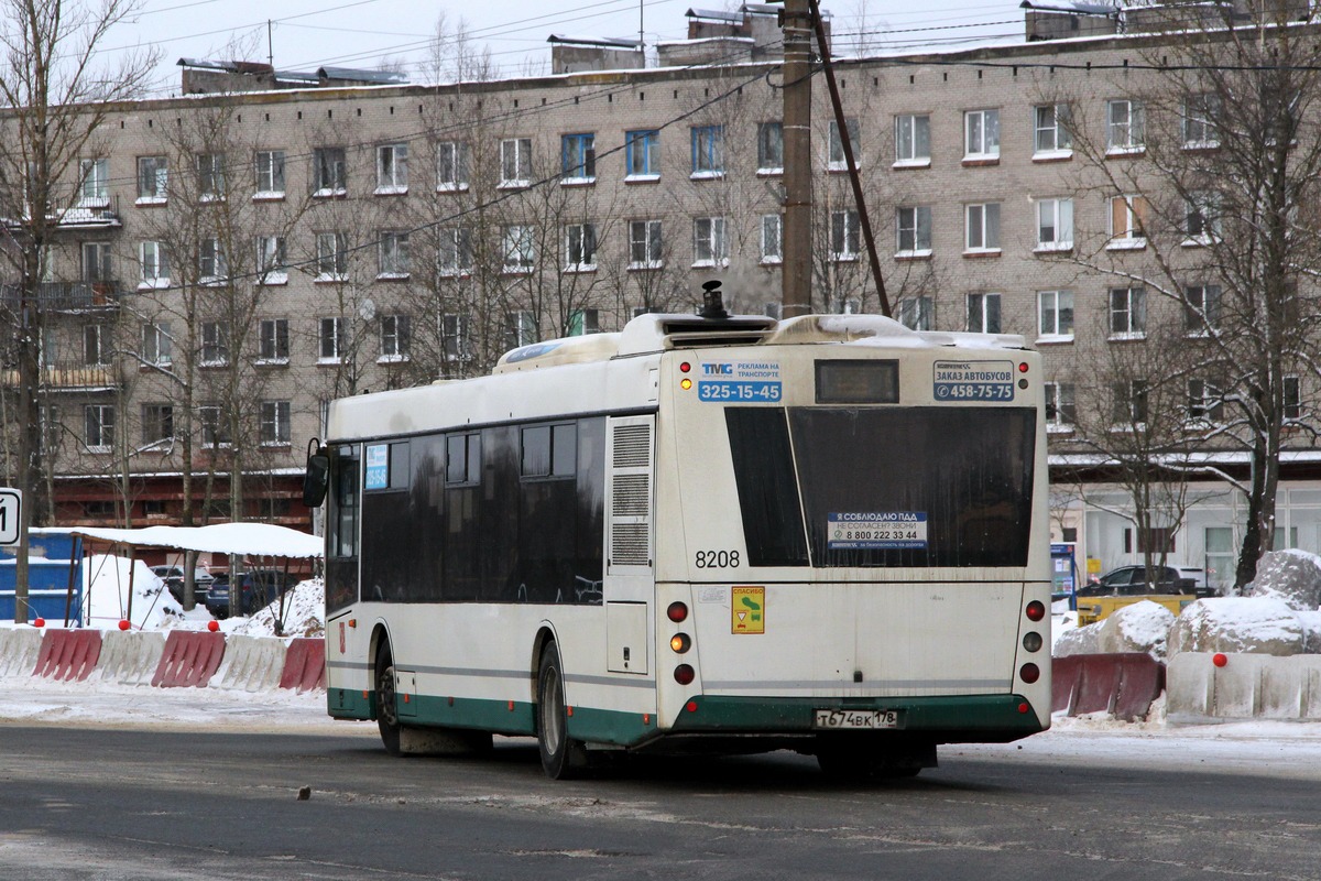 Санкт-Петербург, МАЗ-203.085 № 8208