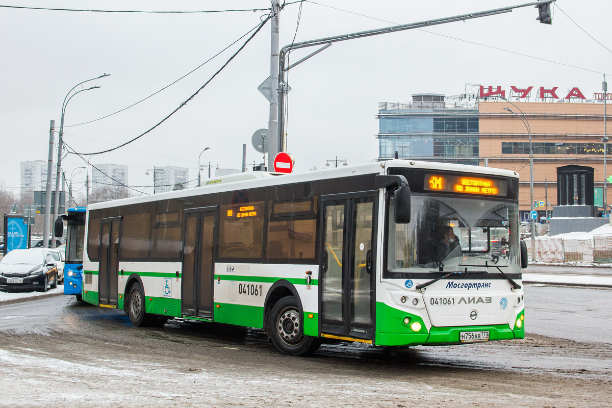 Μόσχα, LiAZ-5292.22 (2-2-2) # 041061