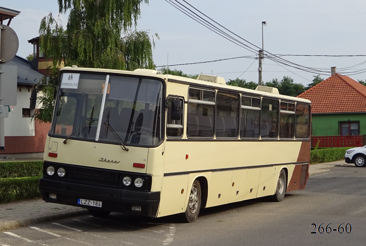 Венгрия, Ikarus 250.95 № LZZ-184