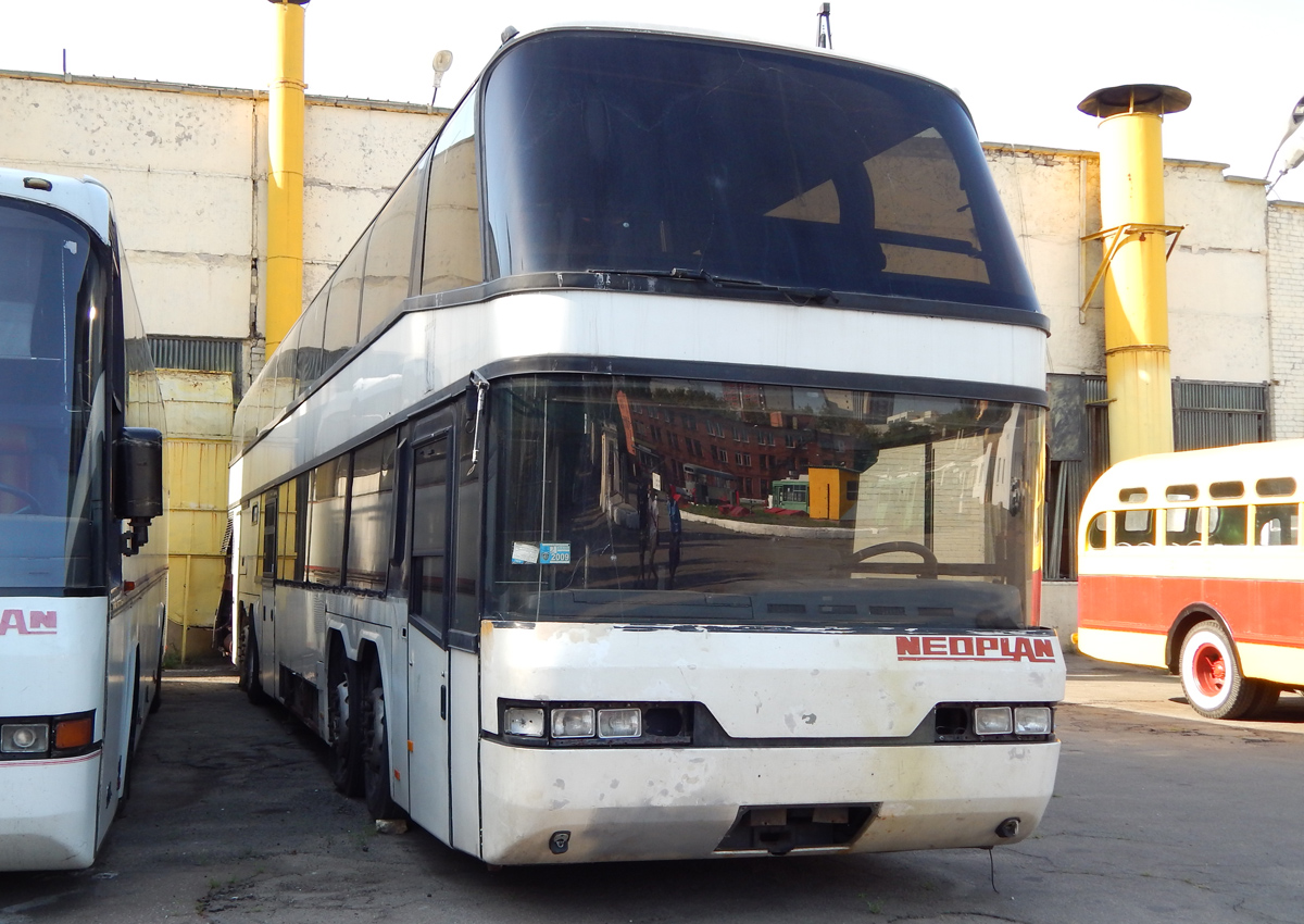 Киев, Neoplan N128/4 Megaliner № 9781 Киев, Neoplan N128/4 Megaliner № 9781