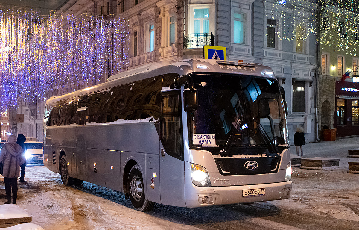 Москва, Hyundai Universe Space Luxury № С 600 ОО 77