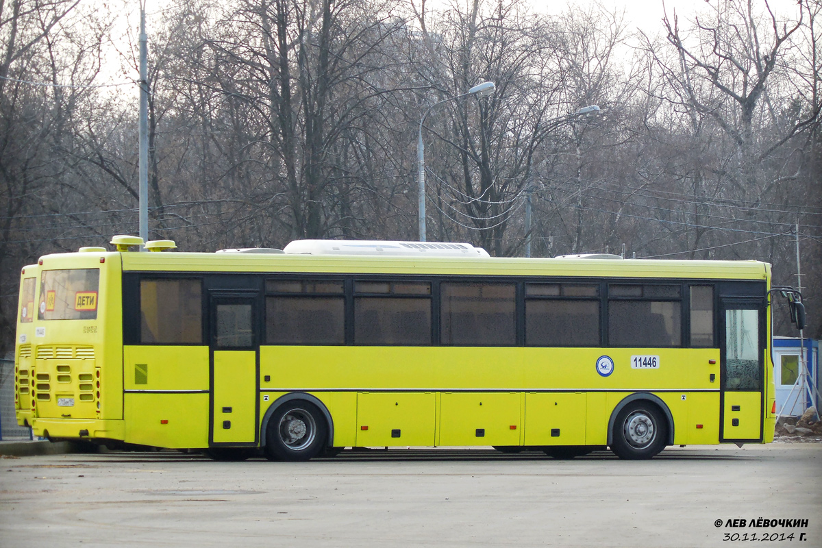 Moskva, LiAZ-5256.13 č. 11446