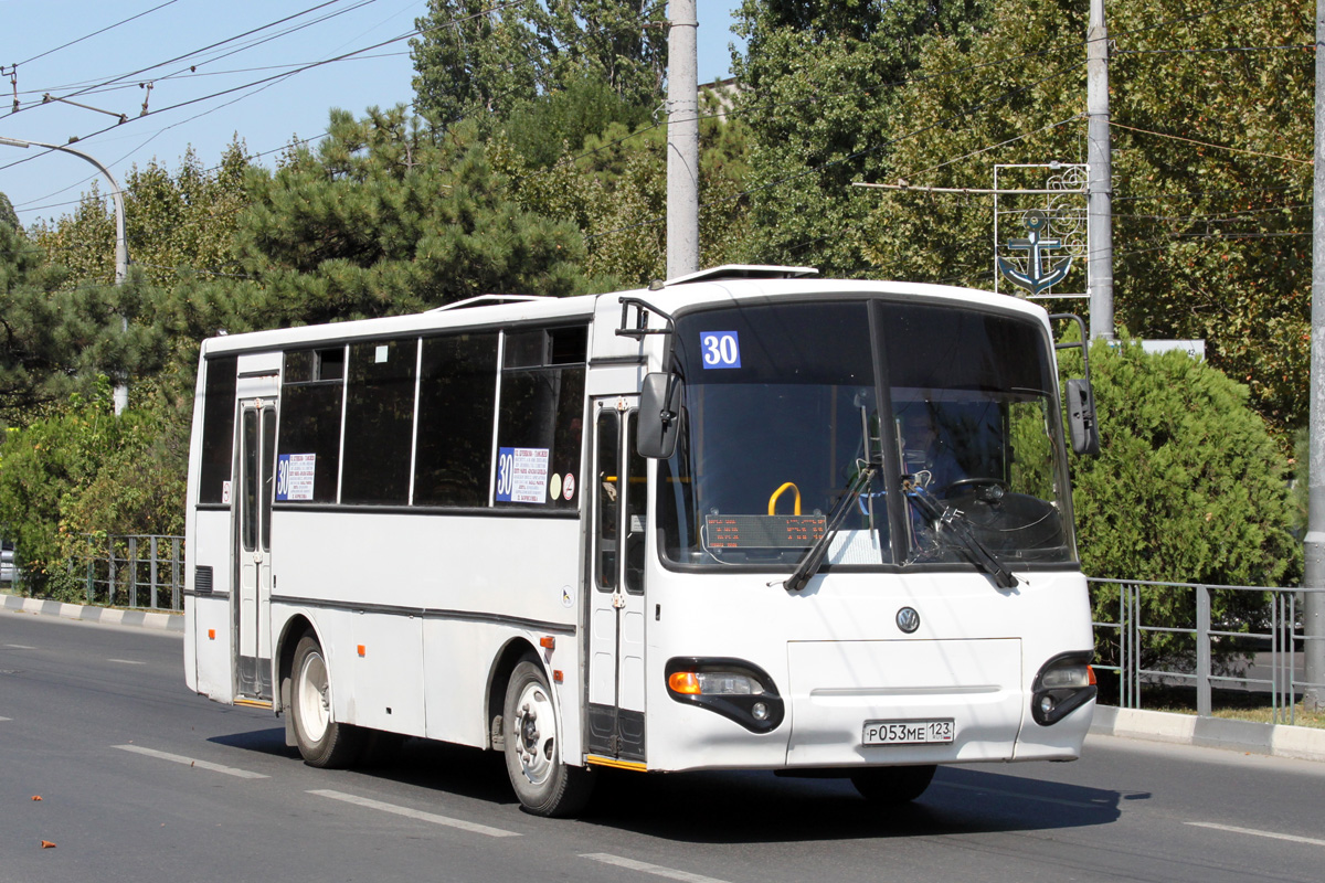 Краснодарский край, КАвЗ-4235-31 (2-2) № Р 053 МЕ 123