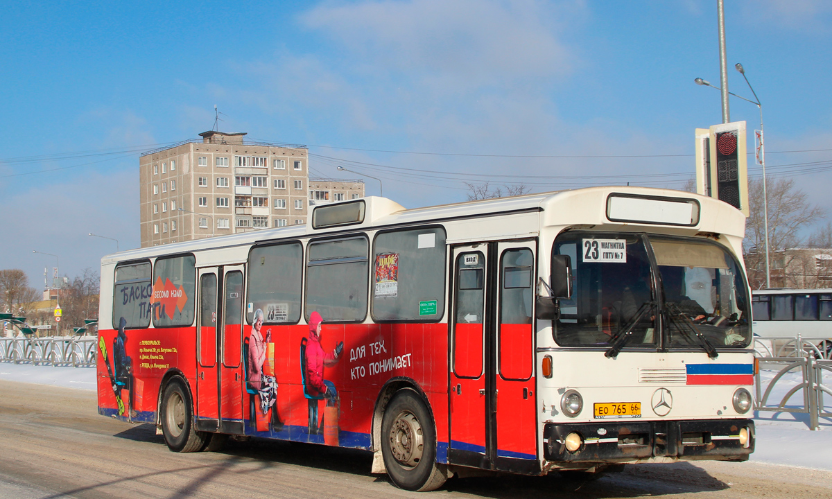 Свердловская область, Mercedes-Benz O305 № ЕО 765 66