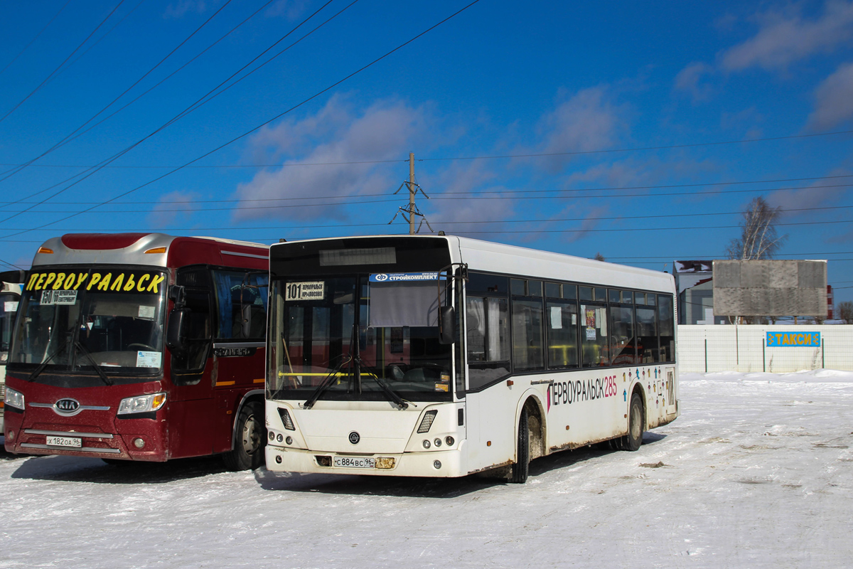 Свердловская область, КАвЗ-4239 № С 884 ВС 96