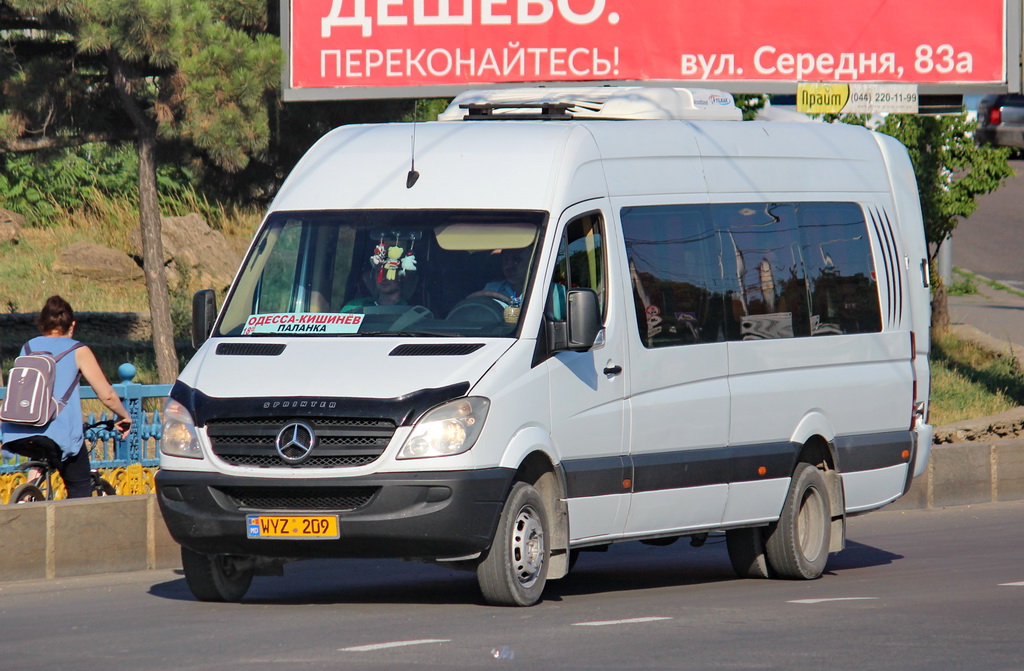 Молдавия, Mercedes-Benz Sprinter W906 515CDI № WYZ 209