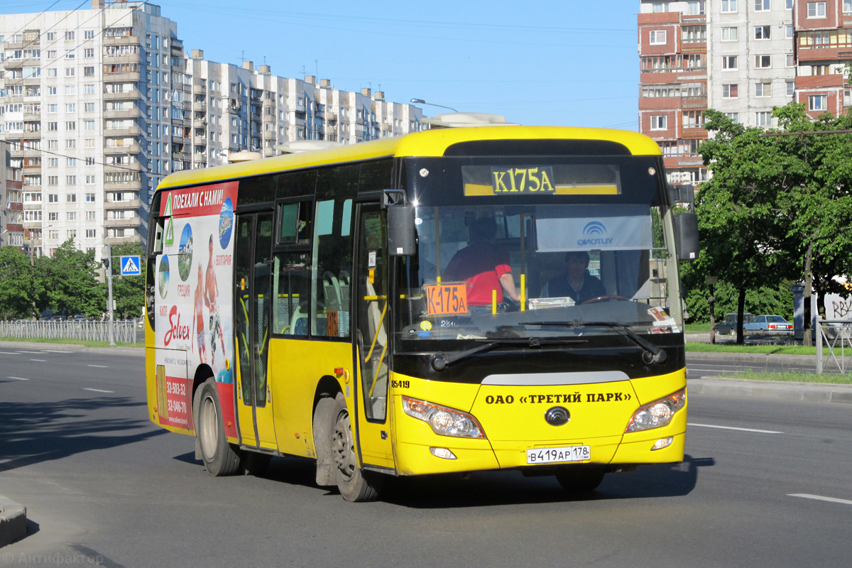 Санкт-Петербург, Yutong ZK6852HG № В 419 АР 178