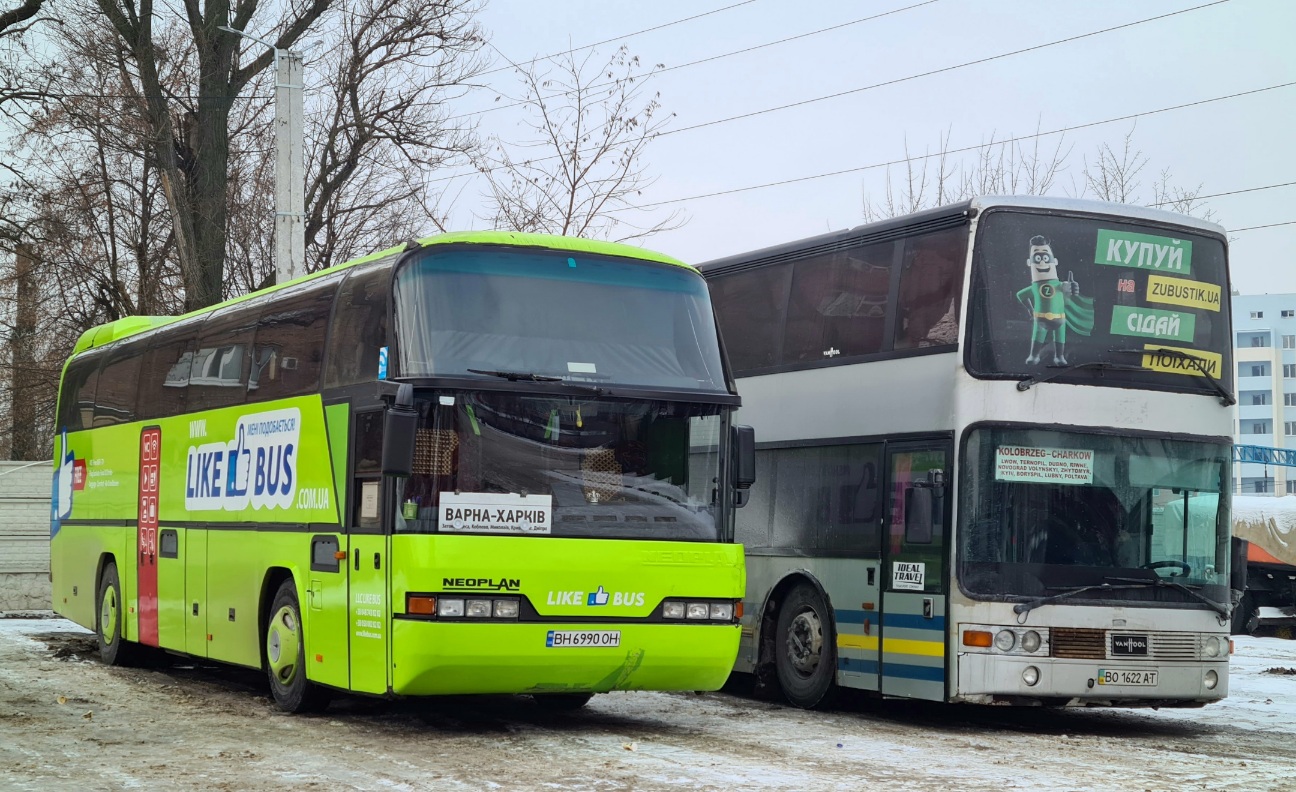 Тернопольская область, Van Hool TD827 Astromega № BO 1622 AT; Одесская область, Neoplan N116 Cityliner № BH 6990 OH