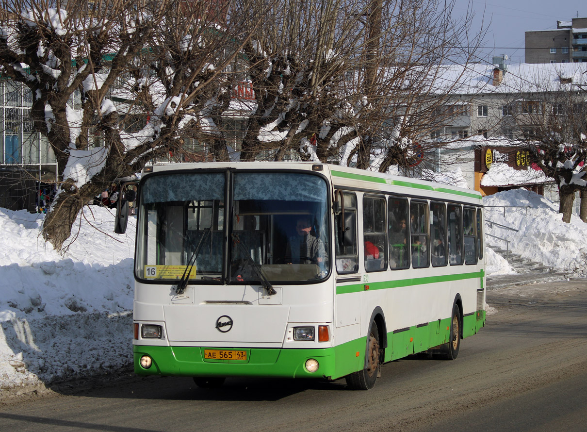 Кировская область, ЛиАЗ-5256.26 № х530