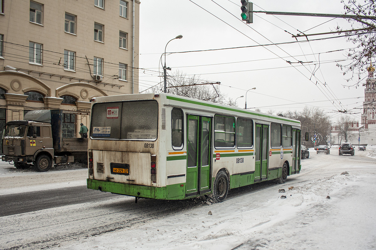 Москва, ЛиАЗ-5256.25 № 08138