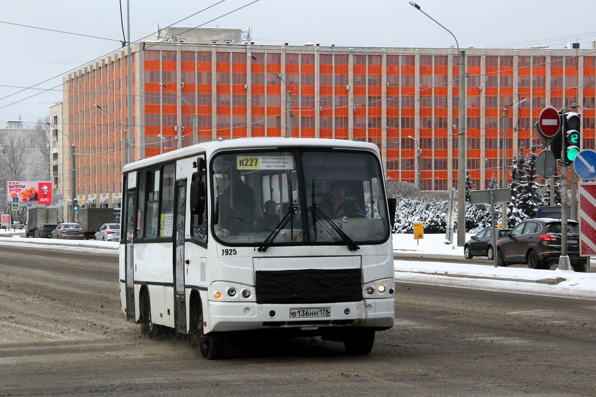 Санкт-Петербург, ПАЗ-320402-05 № 7925