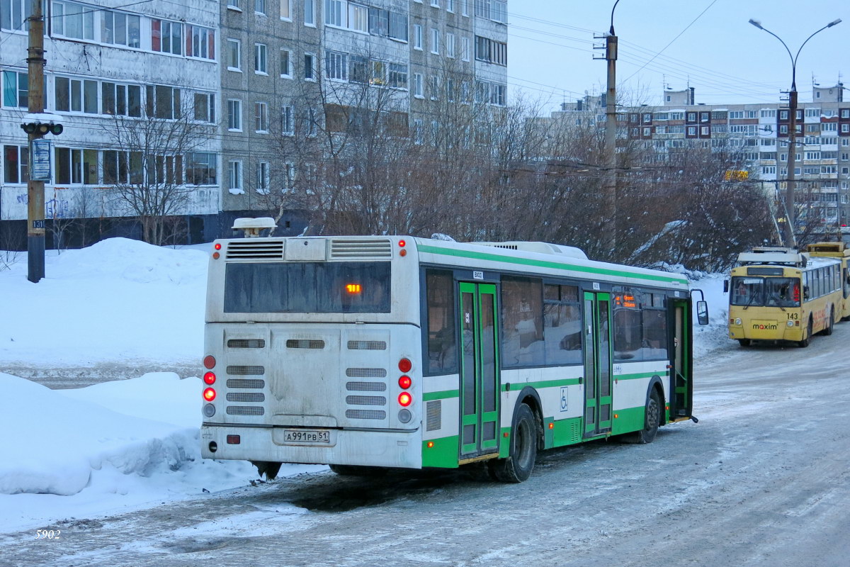 Murmansk region, LiAZ-5292.21 № А 991 РВ 51