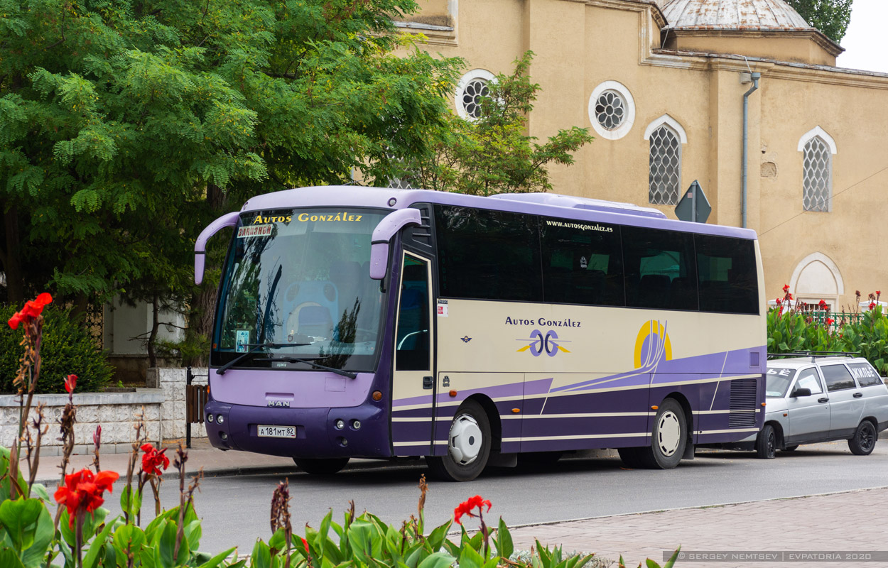 Республика Крым, Ugarte Midinobus № А 181 МТ 82