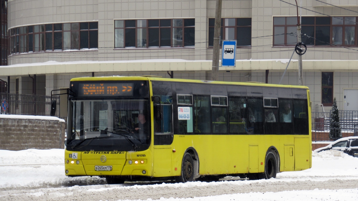 Санкт-Петербург, Golden Dragon XML6125CR № В 265 КМ 178