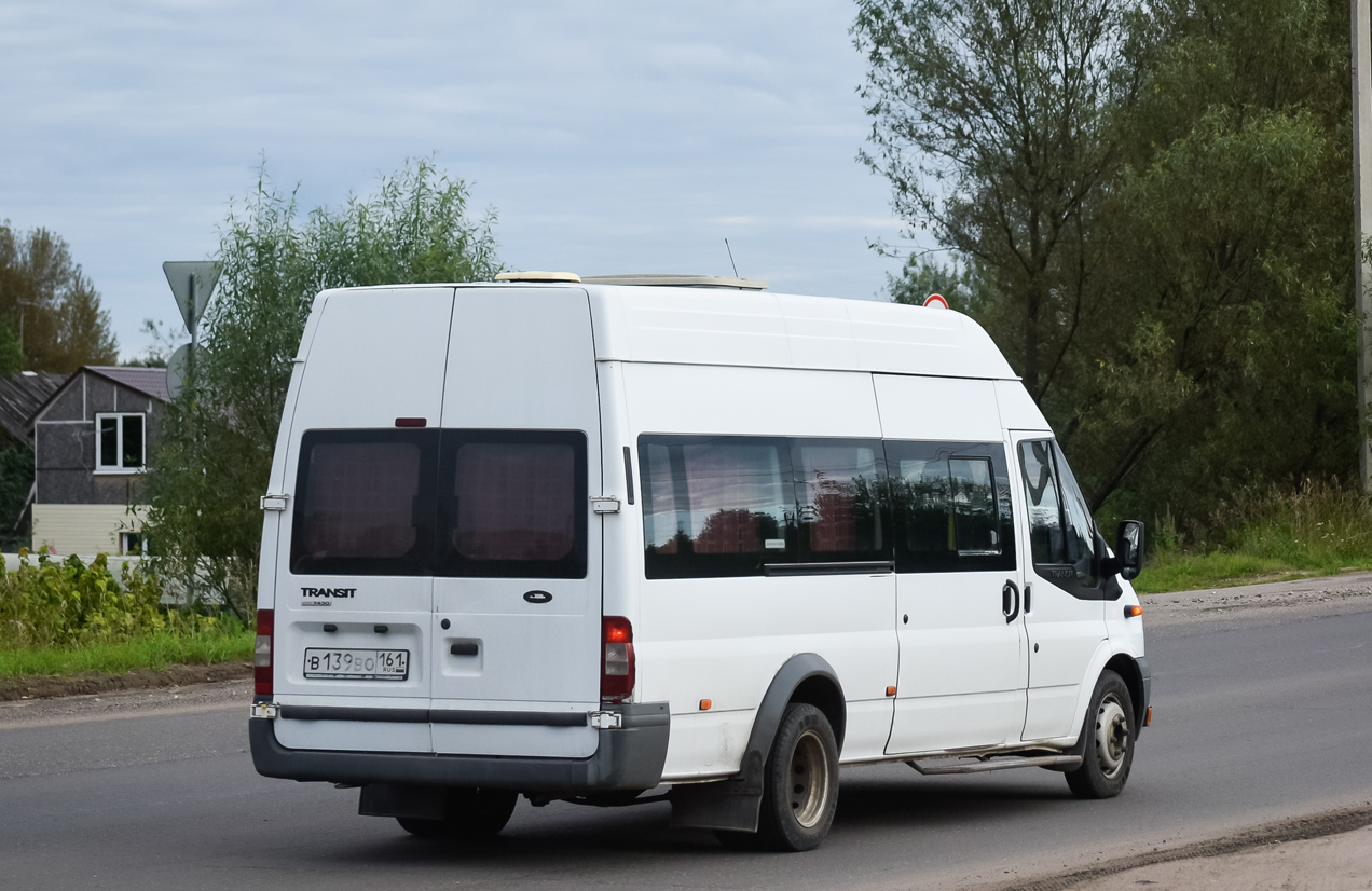 Ростовская область, Нижегородец-222702 (Ford Transit) № В 139 ВО 161