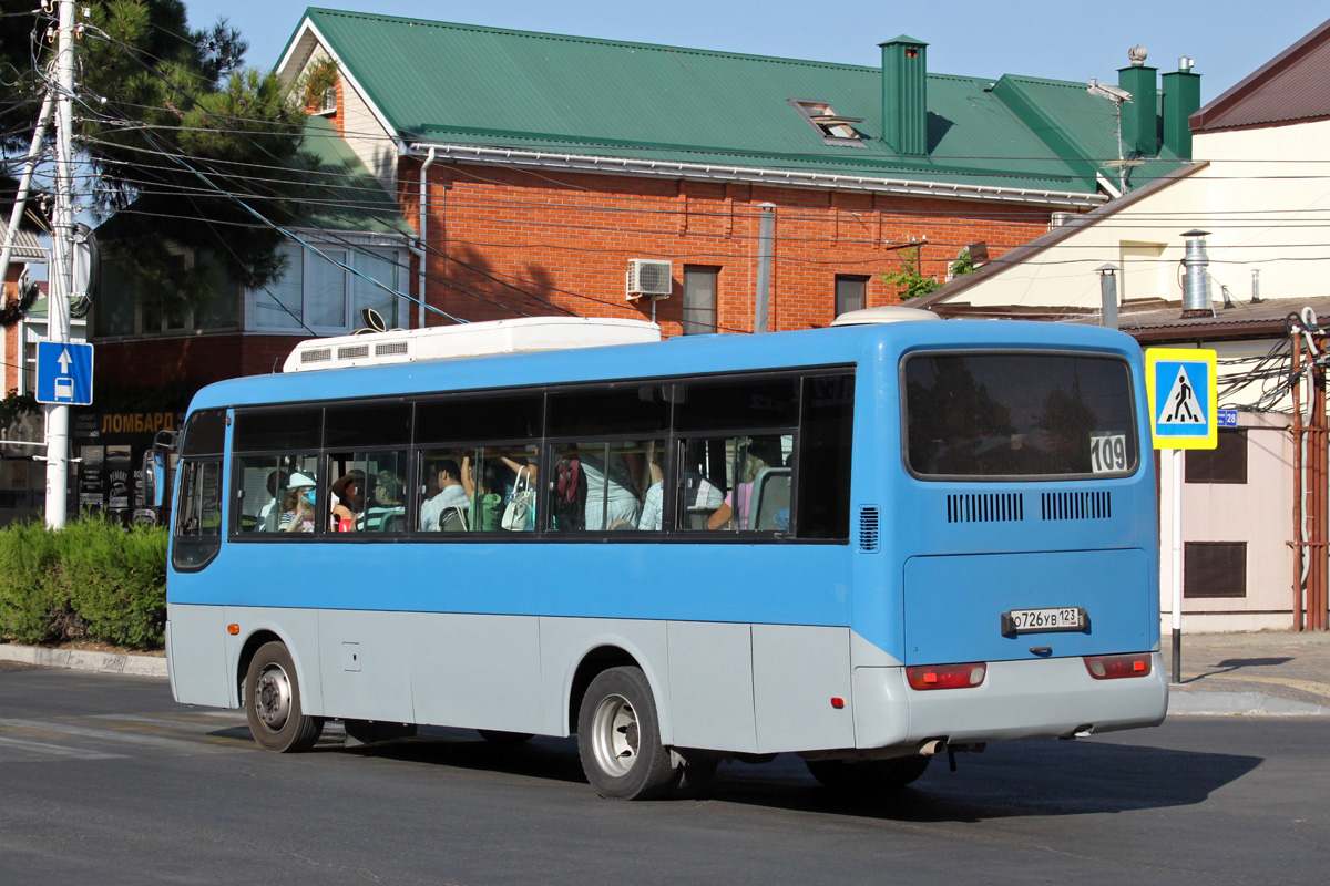 Краснодарский край, Hyundai AeroTown № О 726 УВ 123