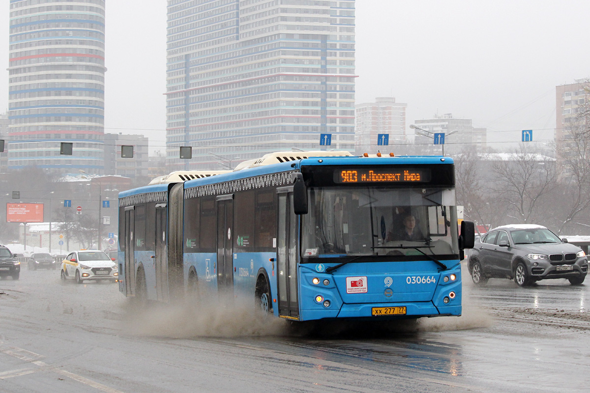 Moskau, LiAZ-6213.65 Nr. 030664