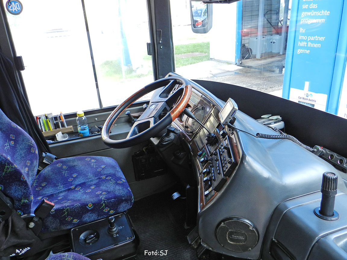 Венгрия, Ikarus EAG 397.00 № HOR-652