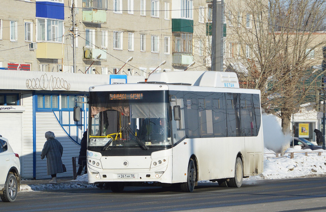 Пензенская область, КАвЗ-4270-70 № Р 261 НК 58