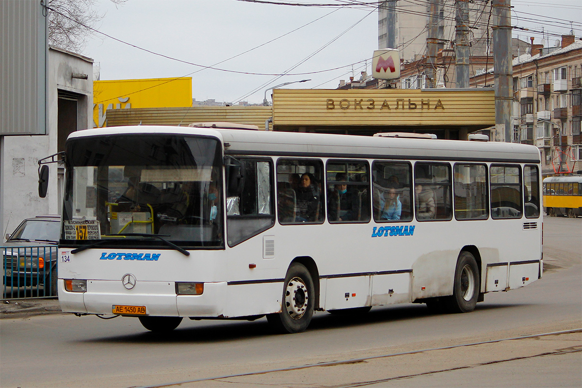 Dnepropetrovsk region, Mercedes-Benz O345 sz.: 134