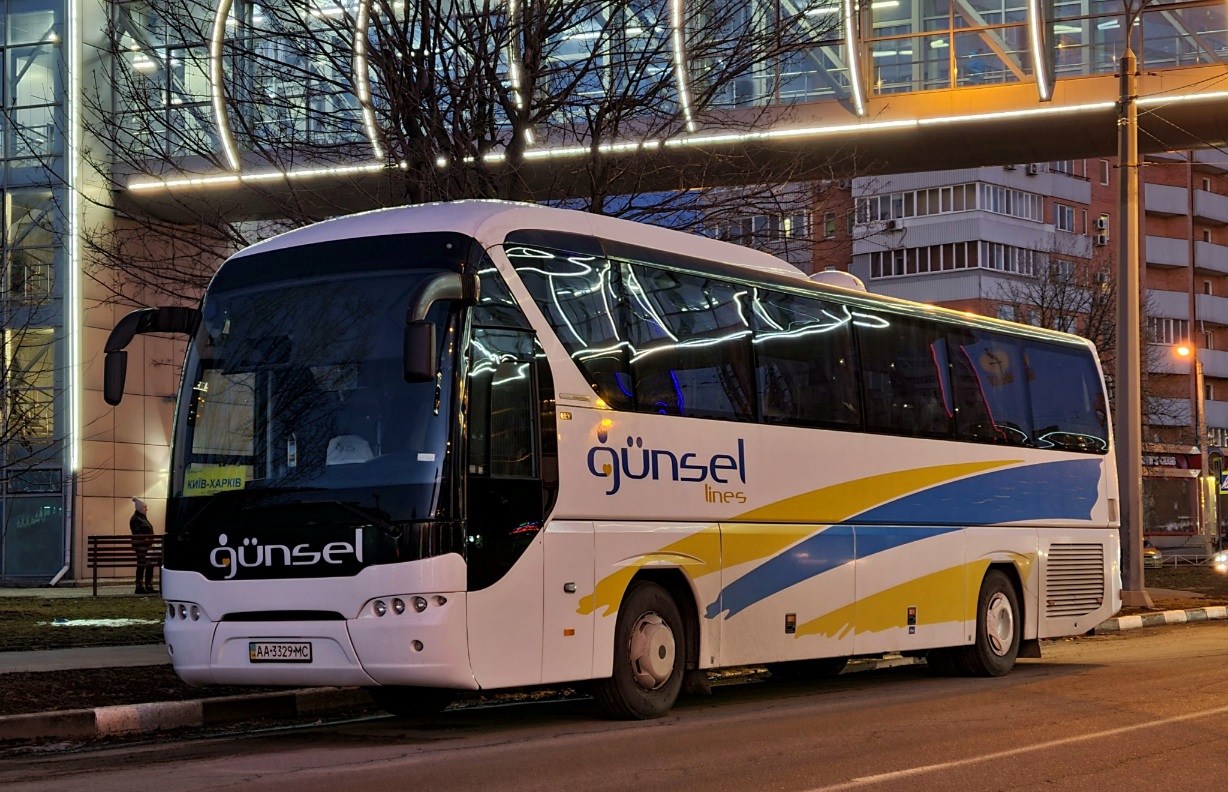 Киев, Neoplan P21 N2216SHD Tourliner SHD № AA 3329 MC