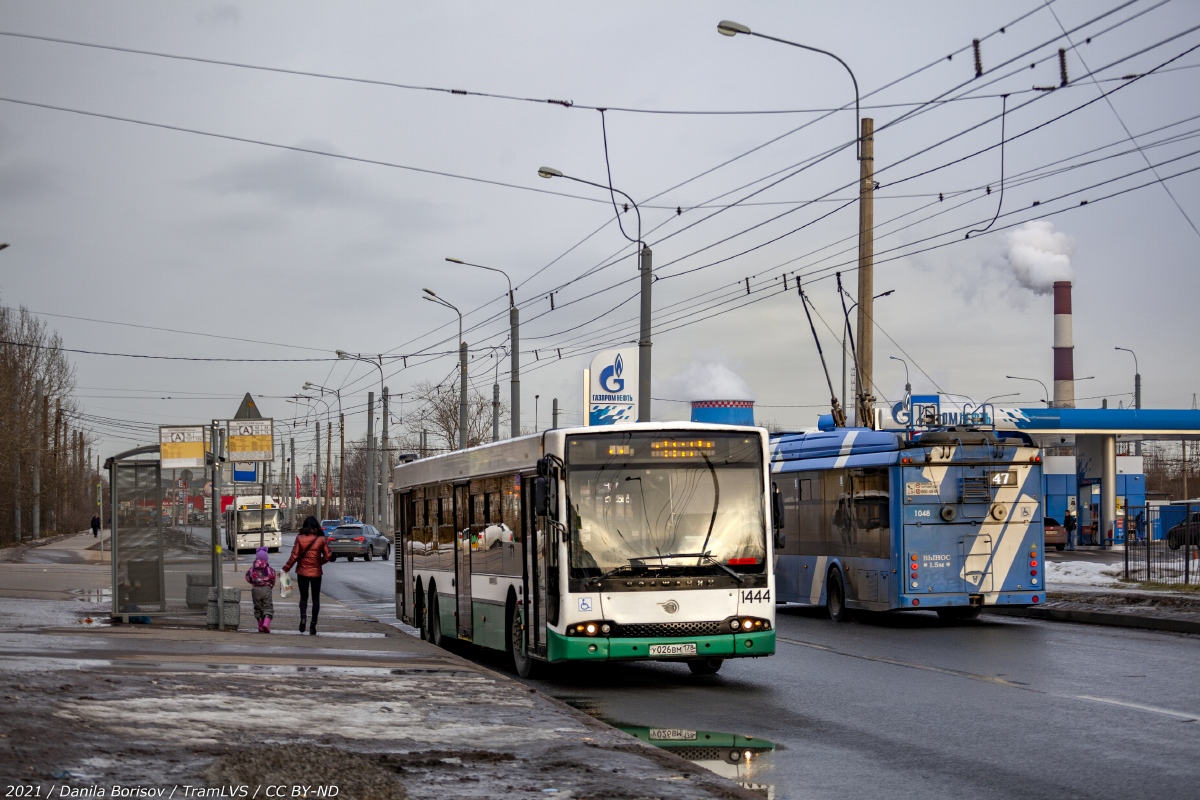 Санкт-Петербург, Волжанин-6270.06 