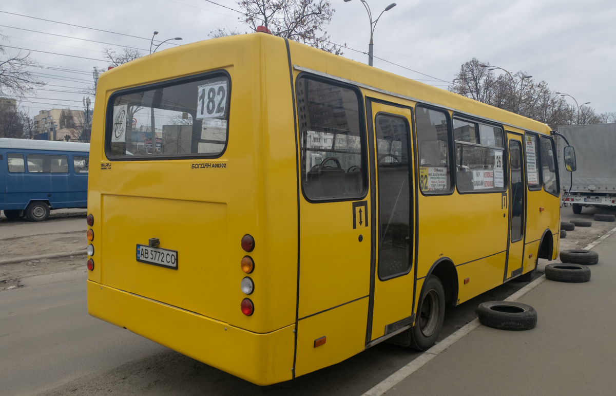 Киев, Богдан А09201 № AB 5772 CO