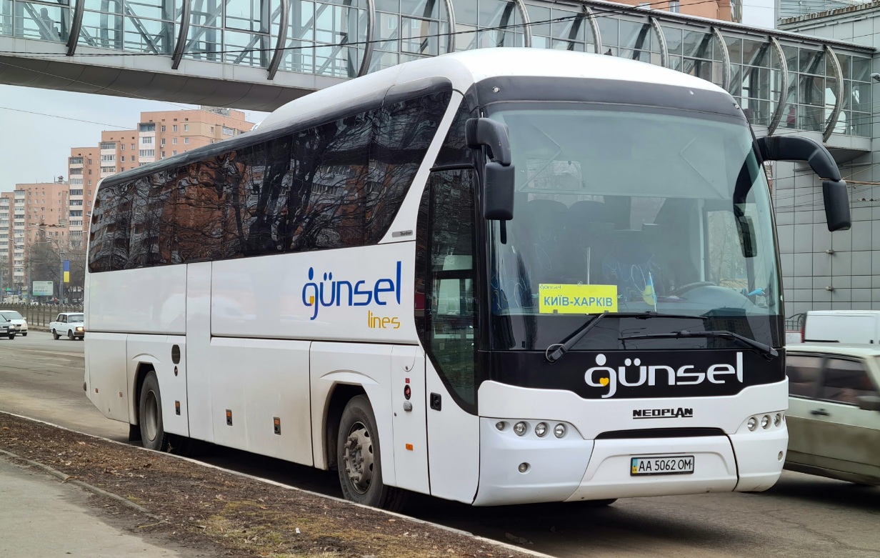 Киев, Neoplan P21 N2216SHD Tourliner SHD № AA 5062 OM