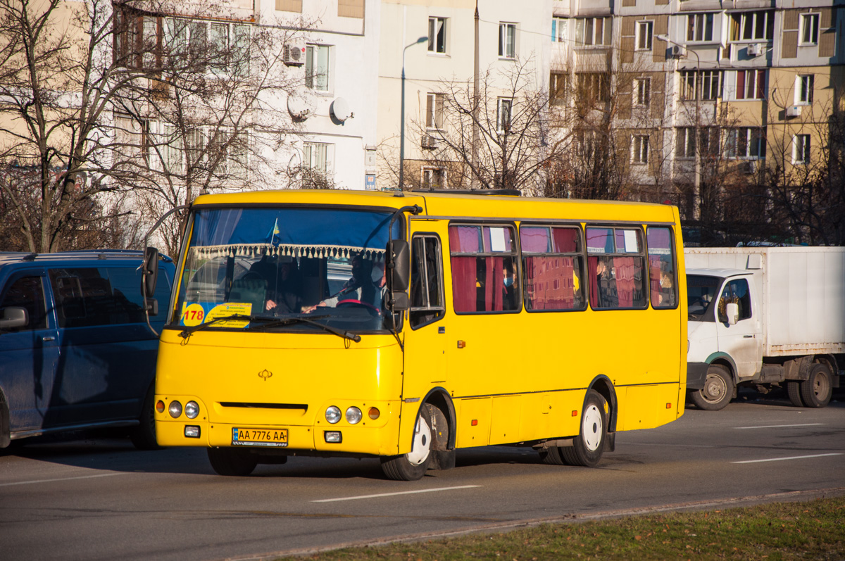 Киев, Богдан А09202 (ЛуАЗ) № AA 7776 AA — Фото — Автобусный транспорт