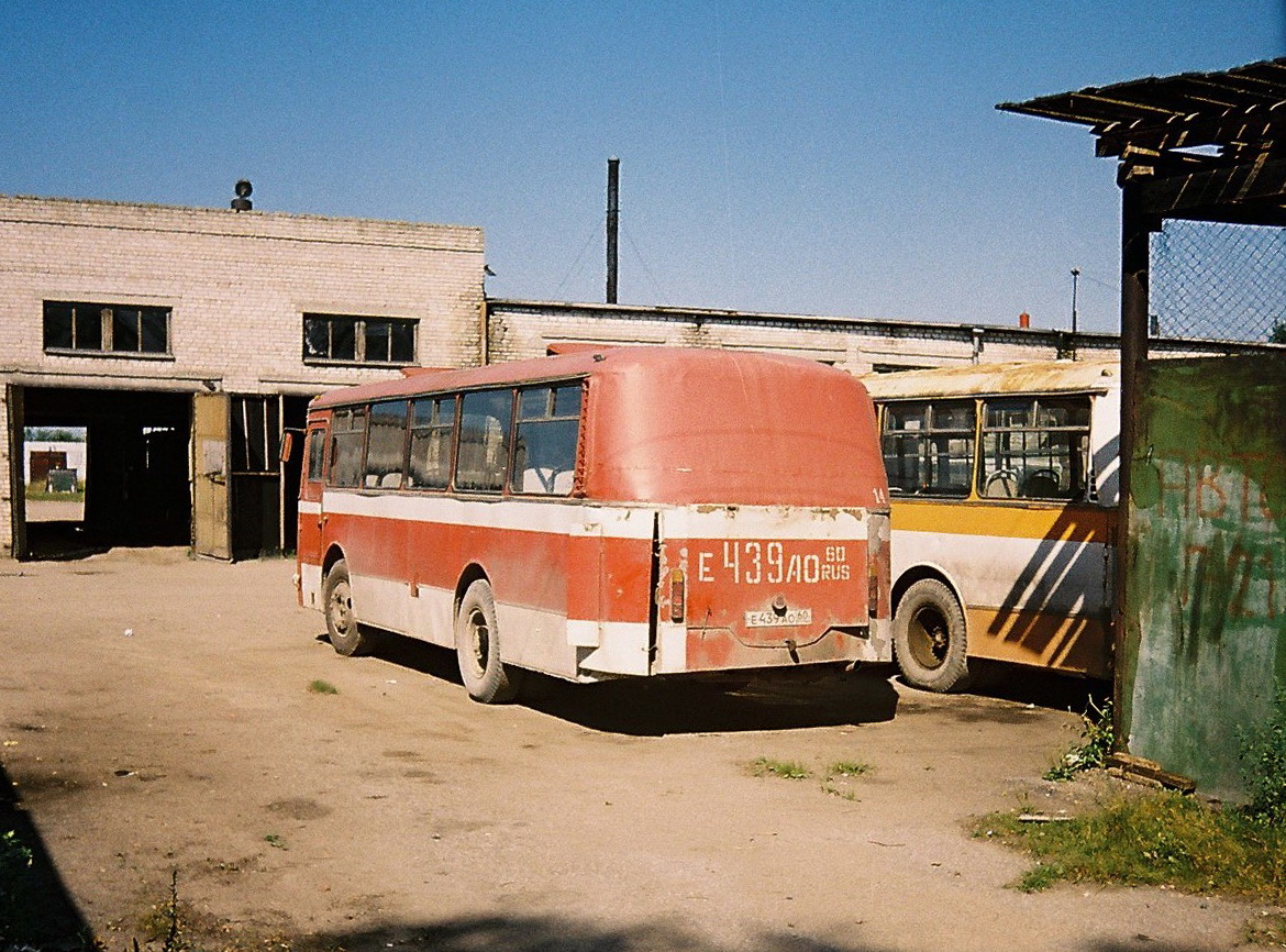 Pskovská oblast, LAZ-695N č. 14