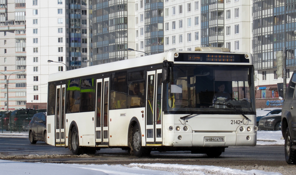 Санкт-Петербург, ЛиАЗ-5292.60 № 2142