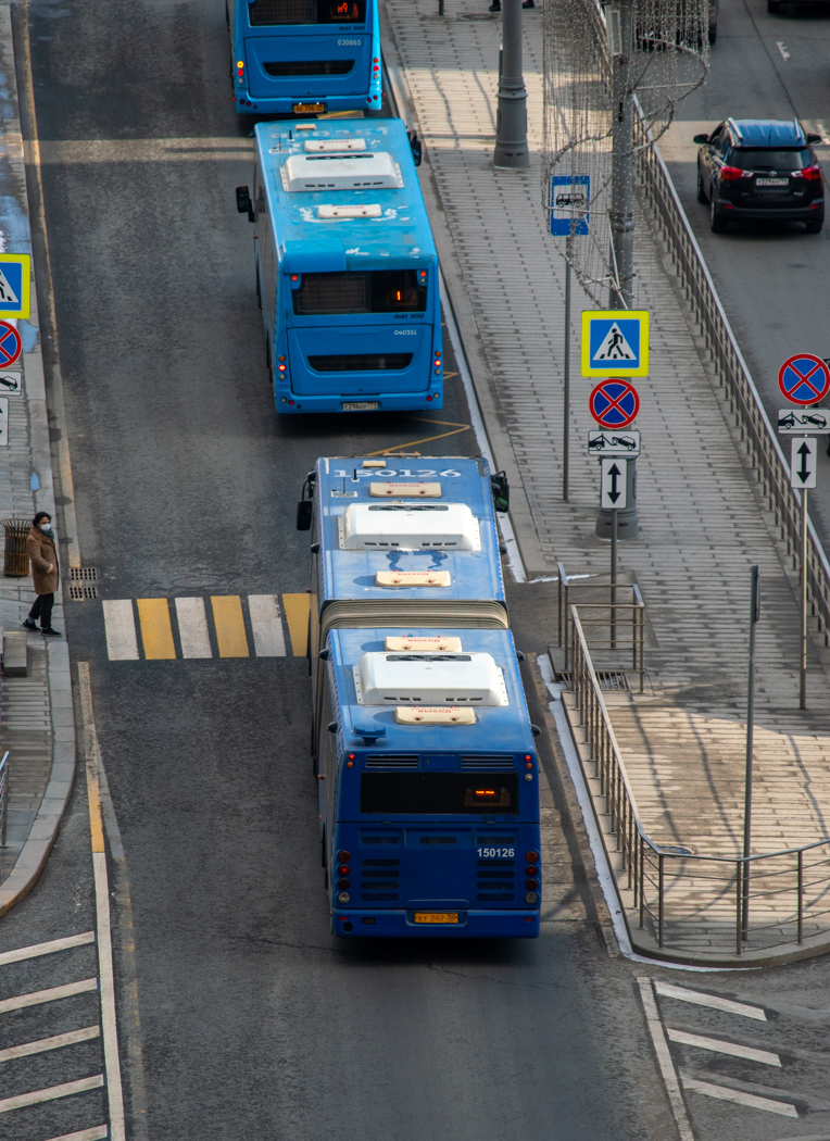 Μόσχα, LiAZ-6213.22 # 150126