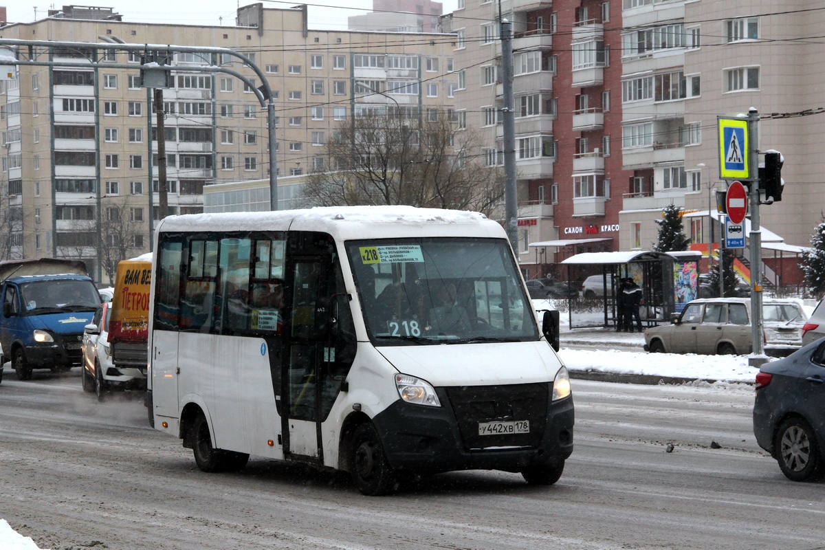 Санкт-Петербург, ГАЗ-A64R42 Next № У 442 ХВ 178