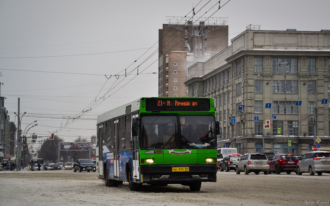 Новосибирская область, МАЗ-104.021 № 4164