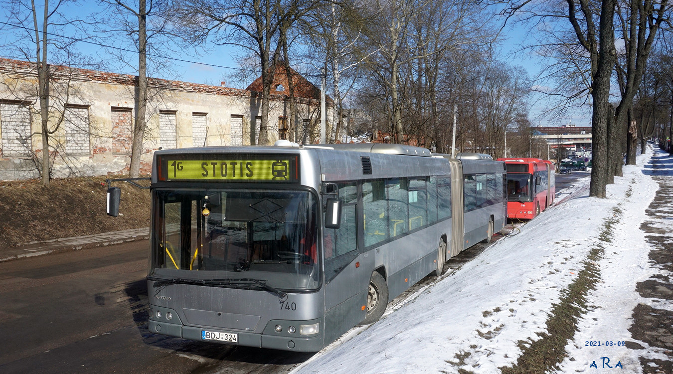 Литва, Volvo 7700A № 740