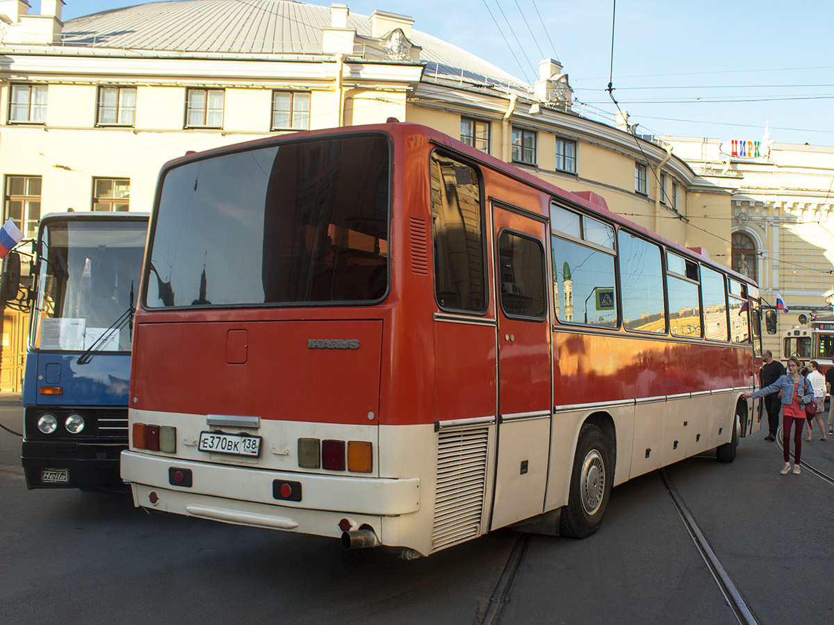 Санкт-Петербург, Ikarus 250.93 № Е 370 ВК 138; Санкт-Петербург — IV Петербургский парад ретро-транспорта 26 мая 2018 г.