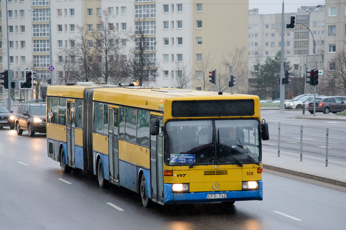 Литва, Mercedes-Benz O405G № 528