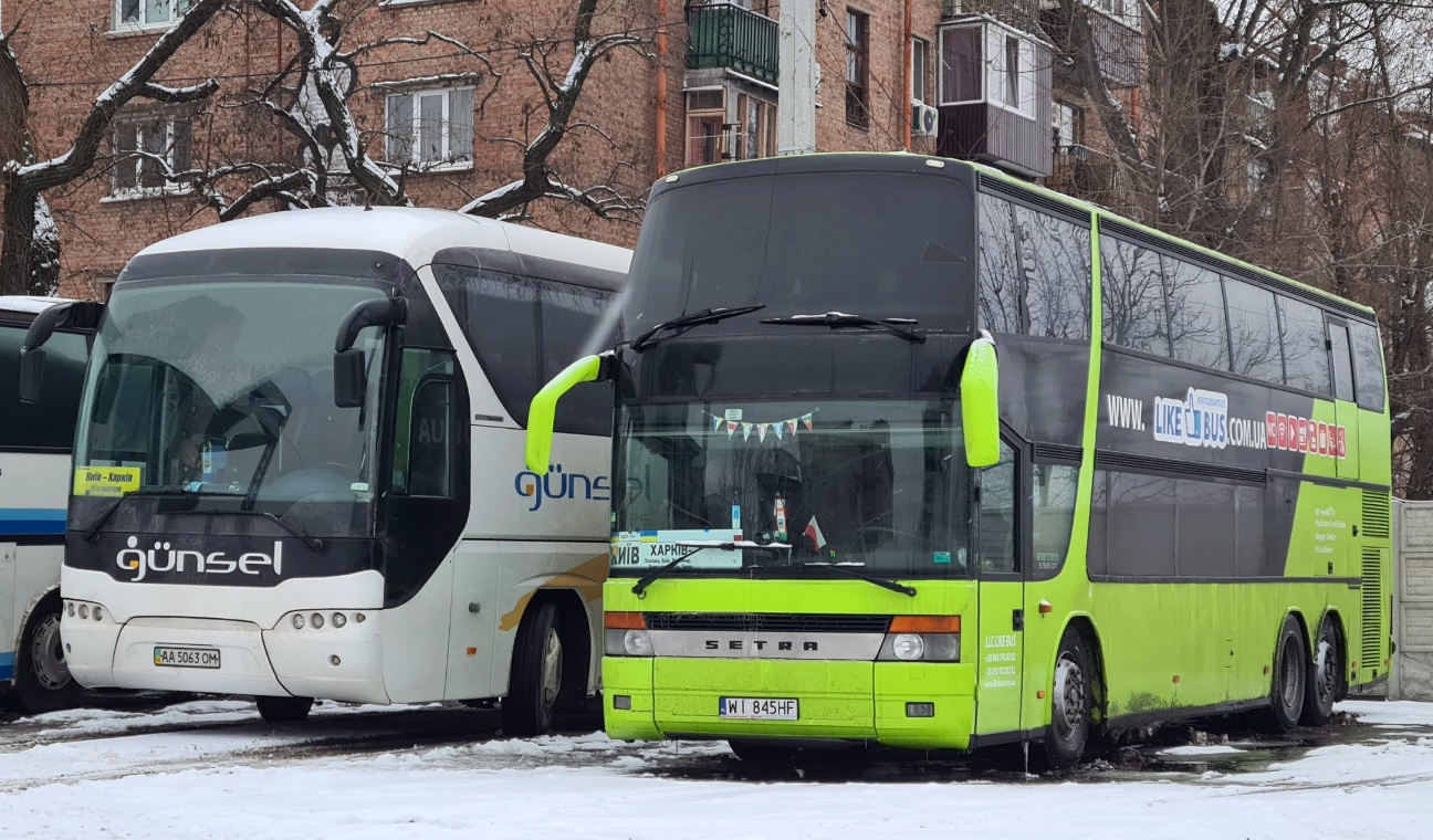 Польша, Setra S328DT № WI 845HF; Киев, Neoplan P21 N2216SHD Tourliner SHD № AA 5063 OM