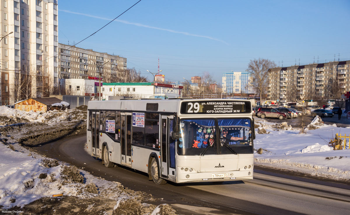 Новосибирская область, МАЗ-103.485 № Е 784 АМ 154