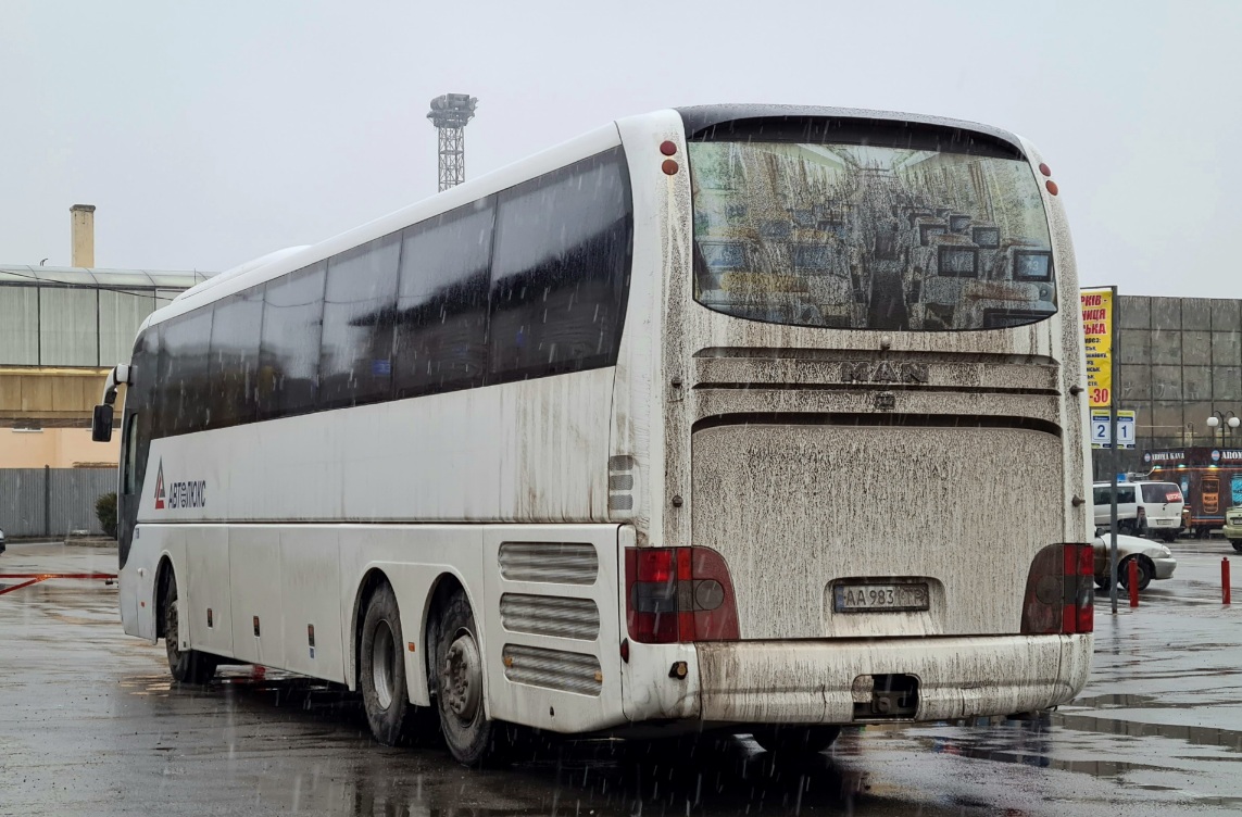 Киев, MAN R08 Lion's Coach L RHC444 L № 758