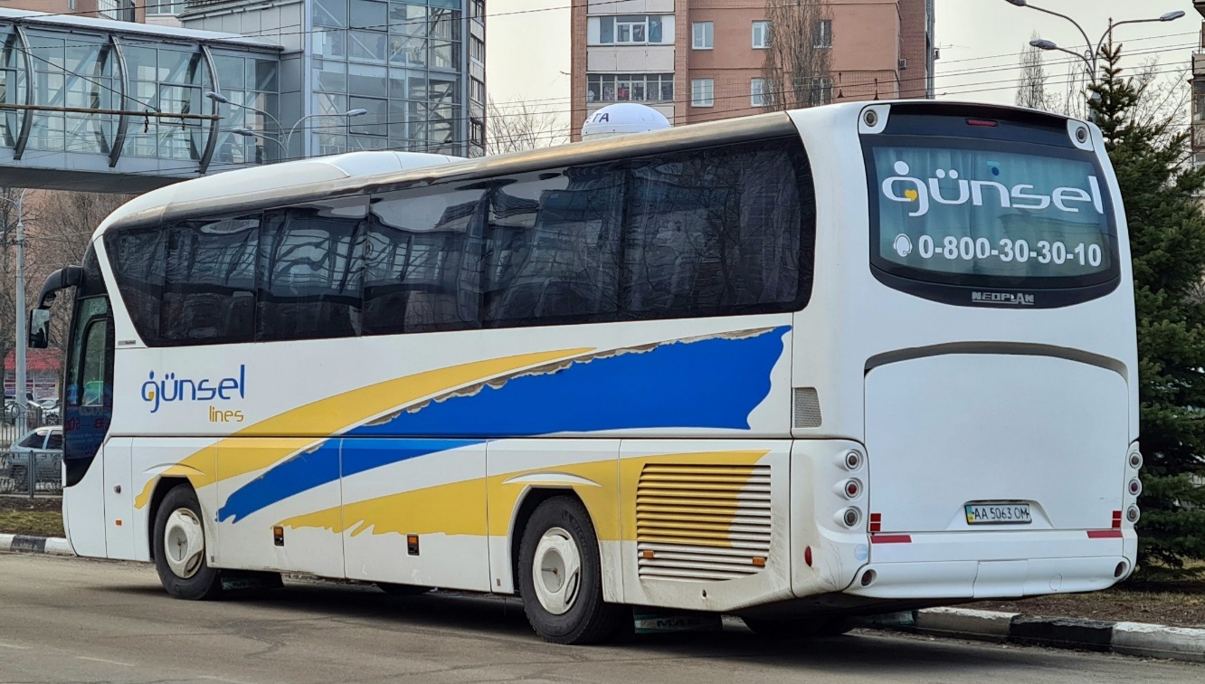 Киев, Neoplan P21 N2216SHD Tourliner SHD № AA 5063 OM
