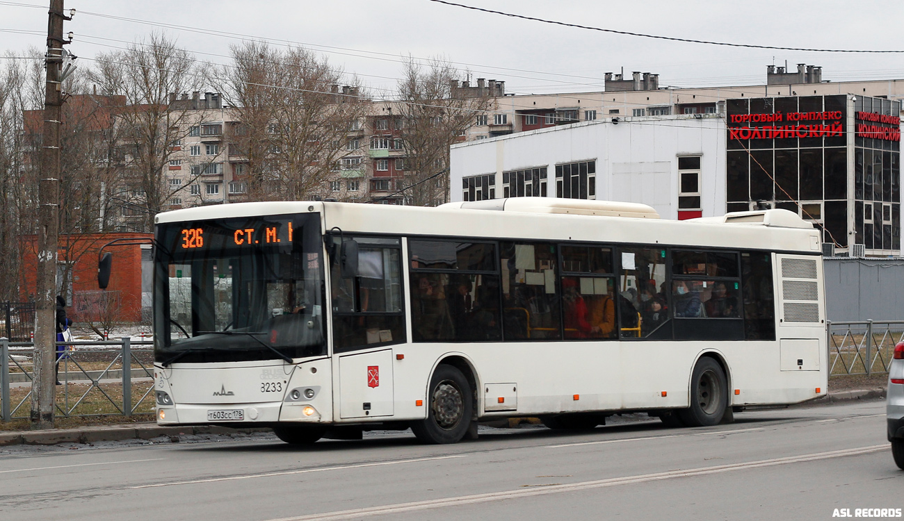 Sankt Petersburg, MAZ-203.085 Nr. 8233