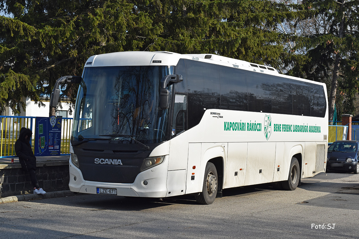 Венгрия, Scania Touring HD 12.0 № LZE-671