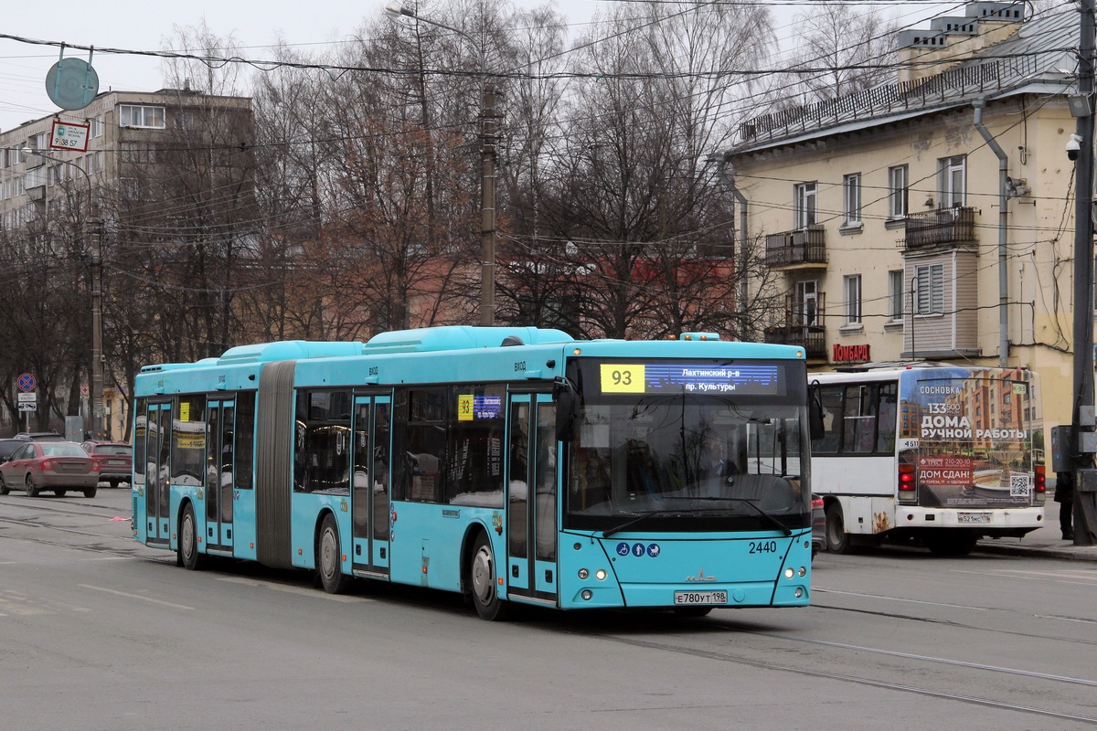 Sankt Petersburg, MAZ-216.066 Nr 2440