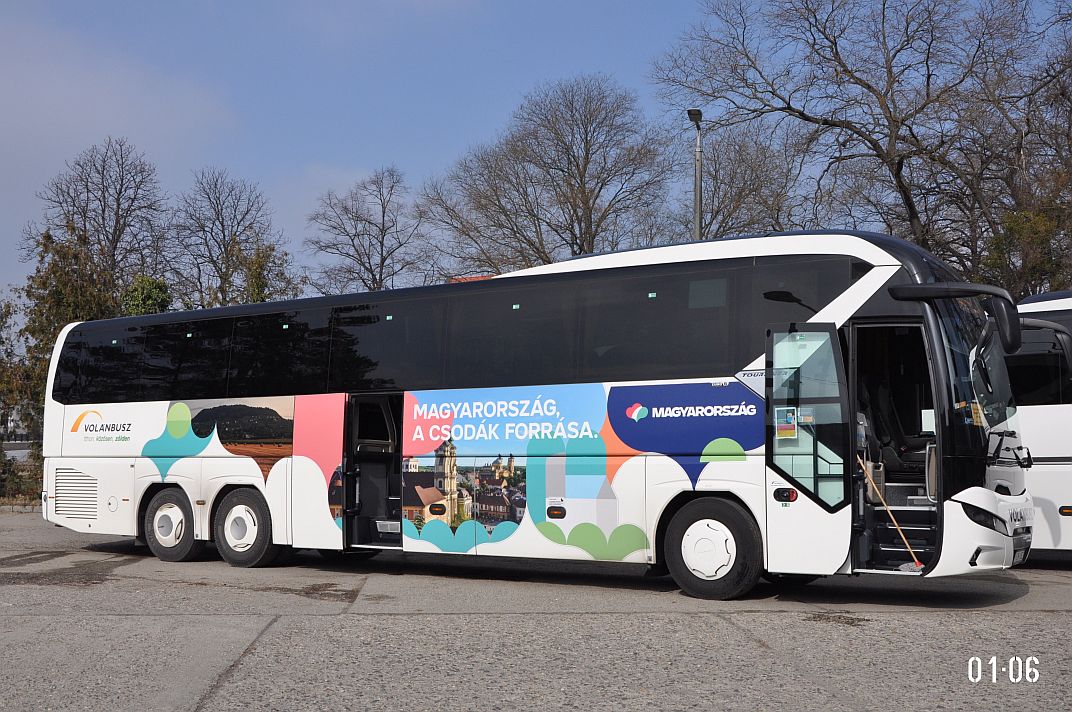 Венгрия, Neoplan P22 N2216/3SHDL Tourliner L № PZW-162