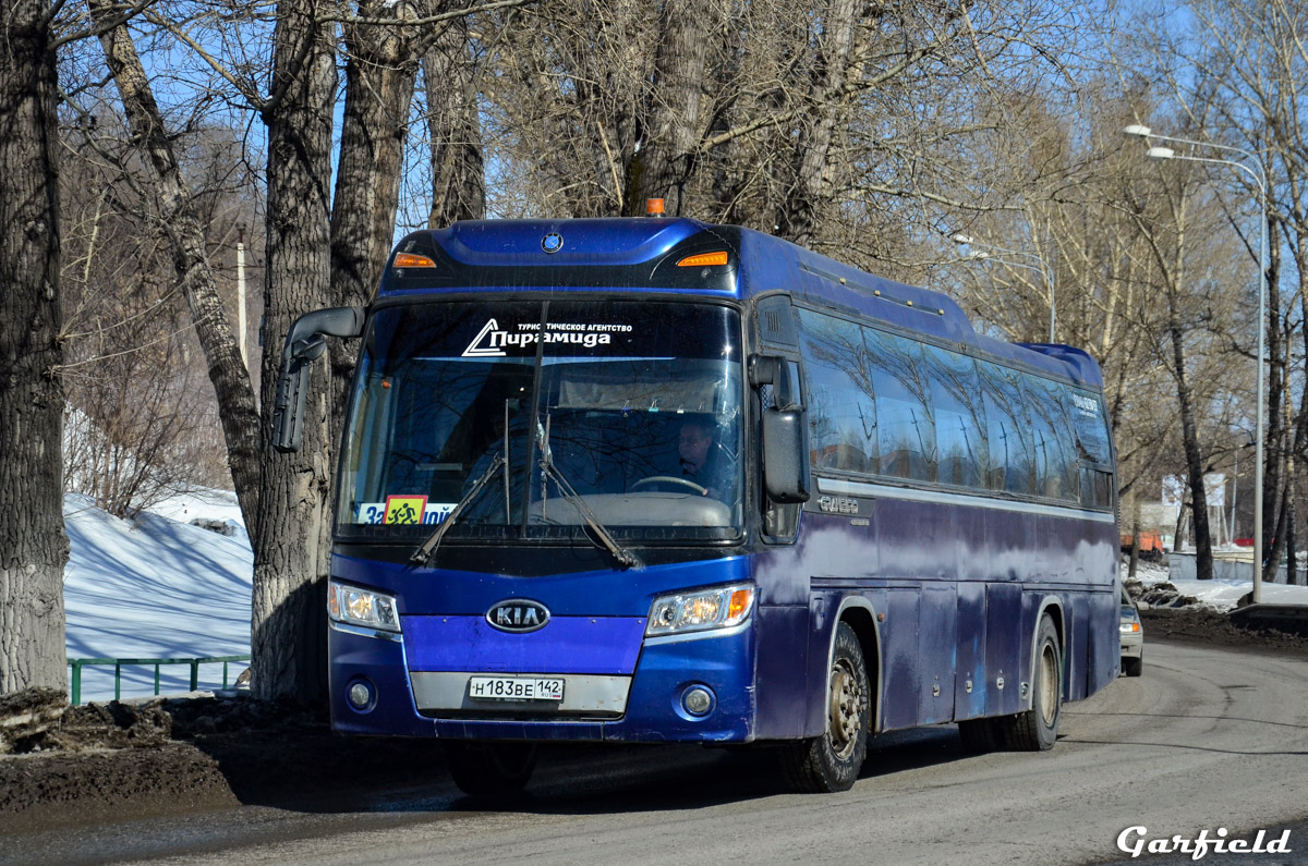 Кемеровская область - Кузбасс, Kia KM948 Granbird Greenfield № Н 183 ВЕ 142