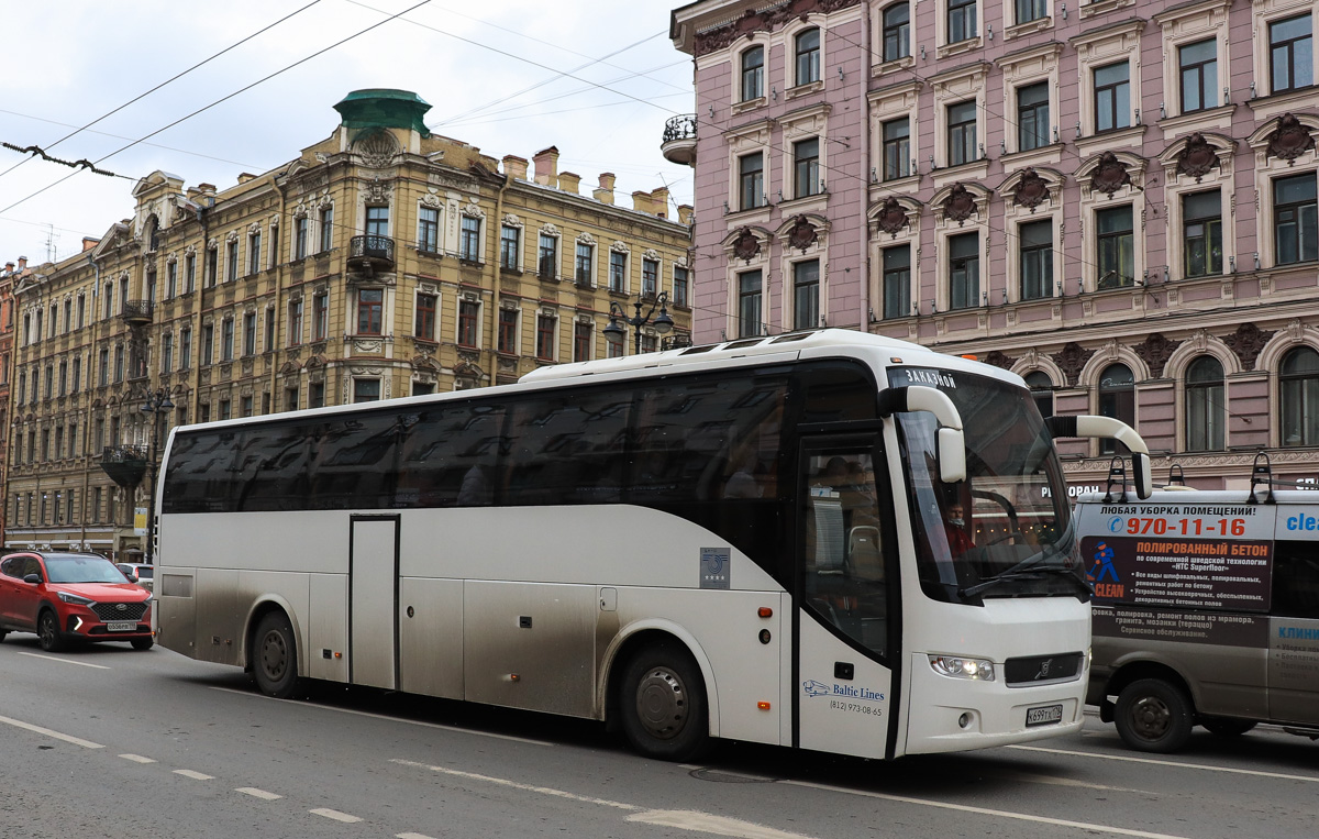 Sankt Petersburg, Volvo 9700H NG Nr К 699 ТХ 178